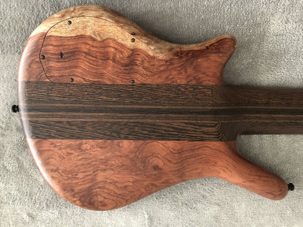 Warwick Custom Shop / Masterbuilt Thumb 6 string NT